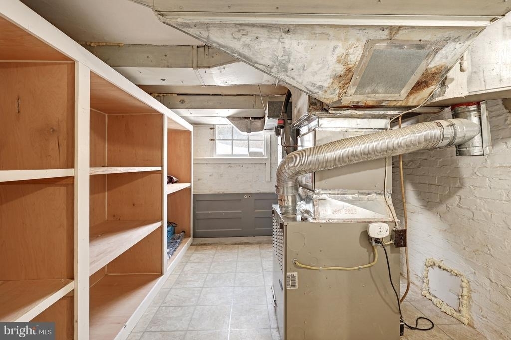 3916 Military Road - Photo 40