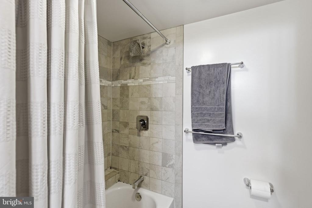 2807 S Woodrow Street - Photo 19
