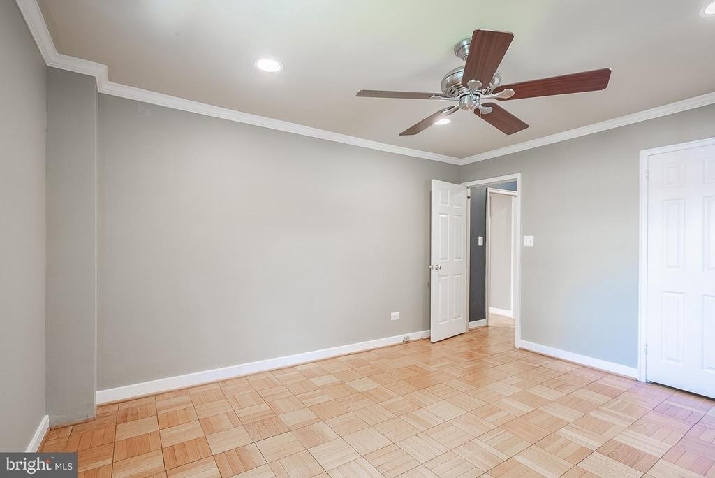 4374 N Pershing Drive - Photo 14