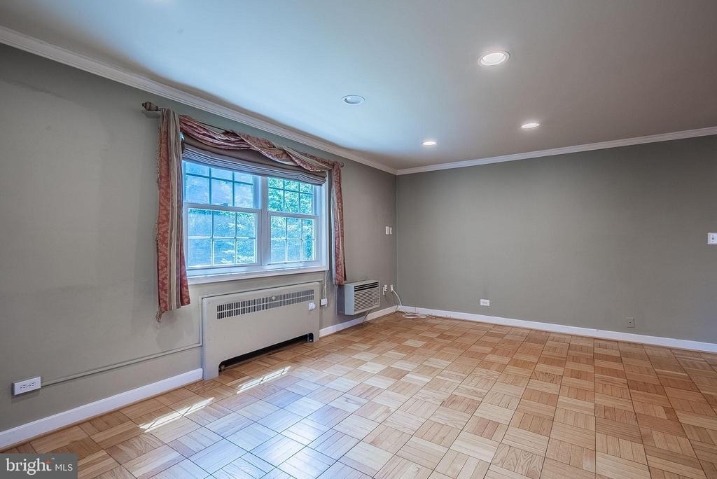 4374 N Pershing Drive - Photo 9