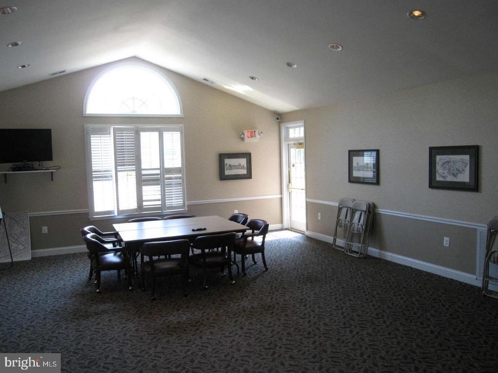 4374 N Pershing Drive - Photo 25