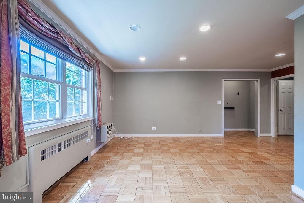 4374 N Pershing Drive - Photo 8