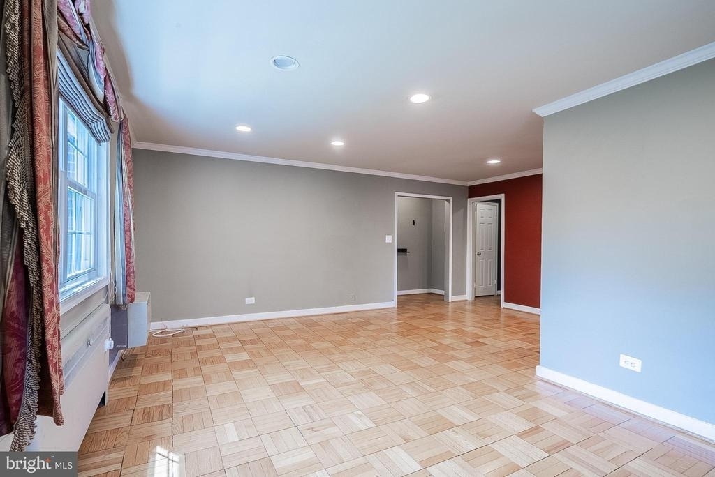 4374 N Pershing Drive - Photo 7