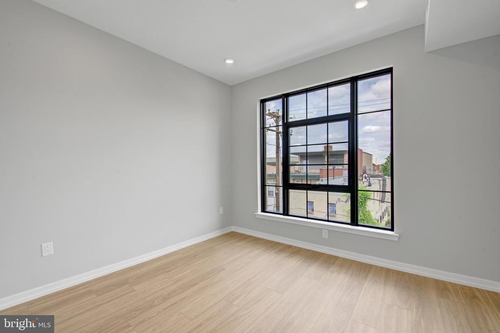 1205 S 15th Street - Photo 3