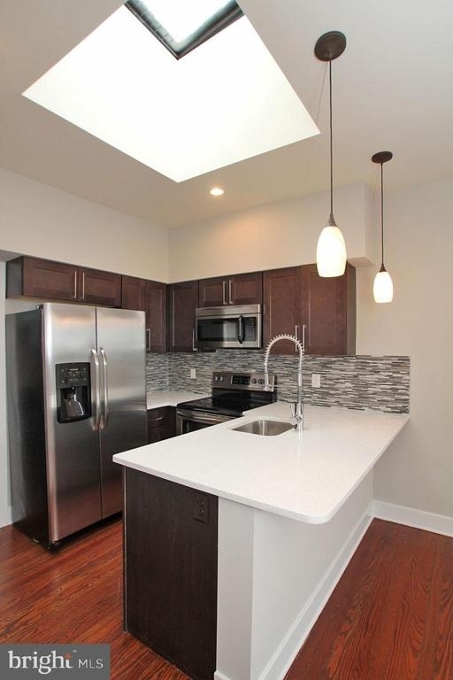 400 S 45th Street - Photo 2