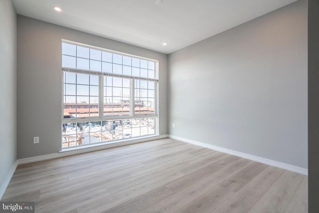 2401 Washington Avenue - Photo 7