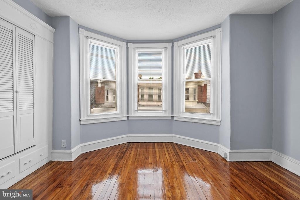 1619 S Conestoga Street - Photo 10