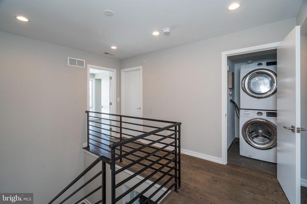 1432 Clymer Street - Photo 10