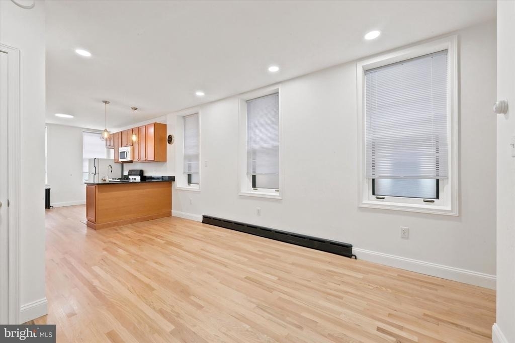 3153.5 Richmond Street - Photo 14