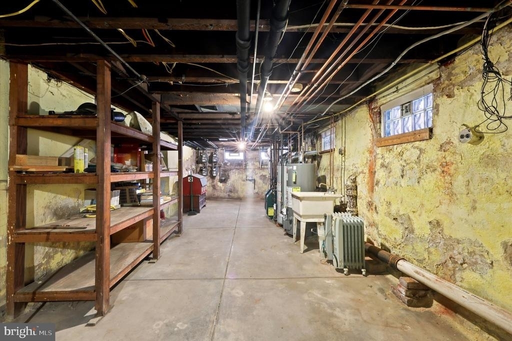 3153.5 Richmond Street - Photo 9