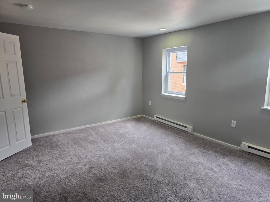 1936 Cambridge Street - Photo 3