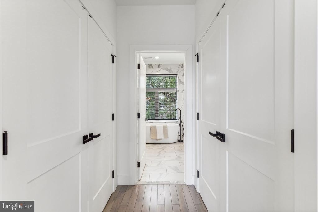 2835 Edgemont Street - Photo 24