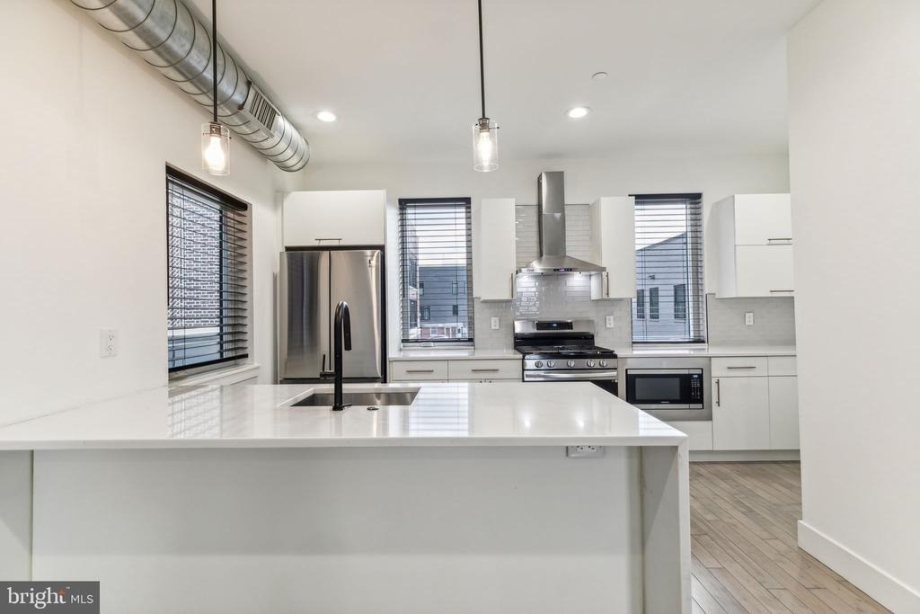 2835 Edgemont Street - Photo 11