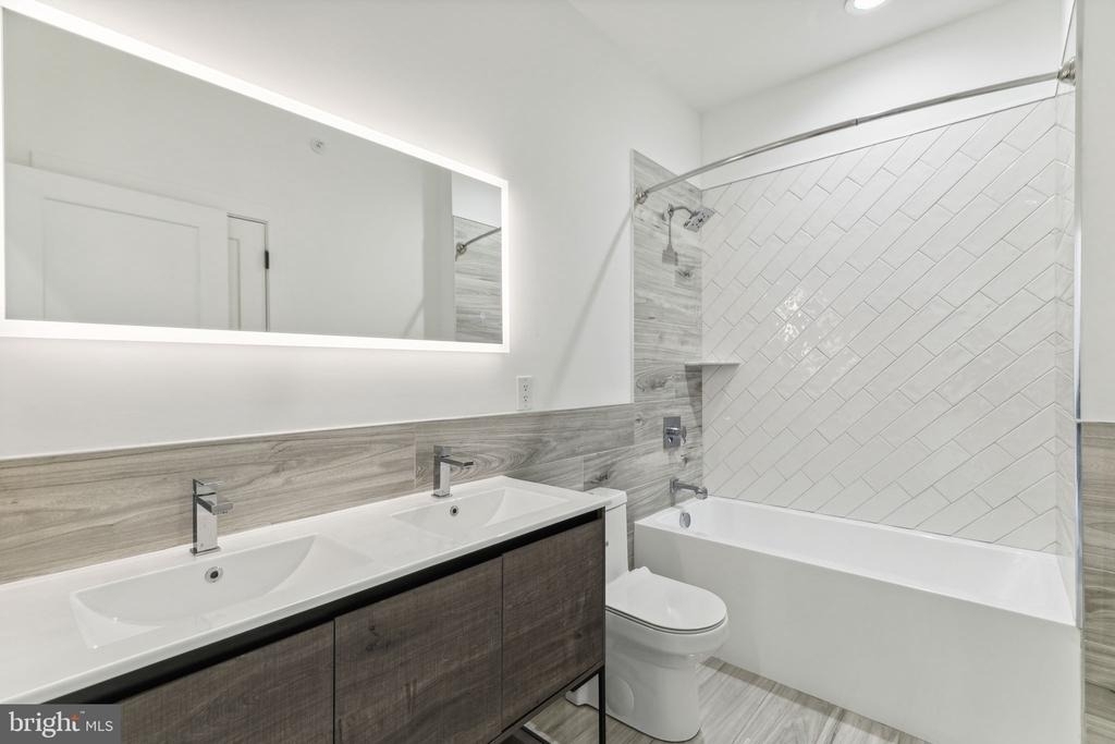 2835 Edgemont Street - Photo 32