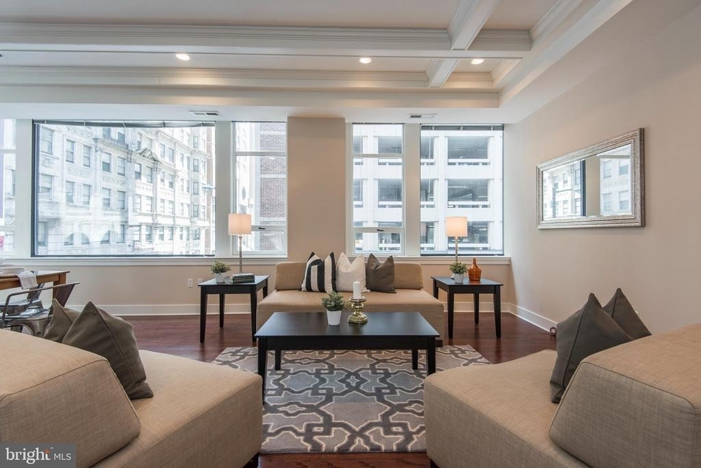 1501 Locust Street - Photo 8