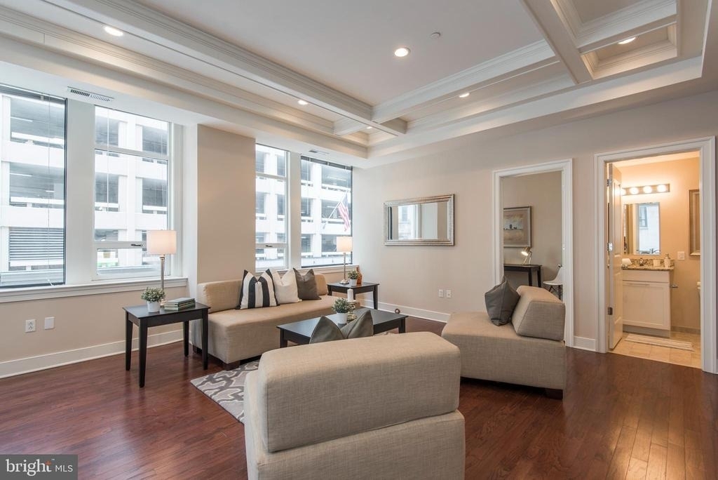 1501 Locust Street - Photo 5