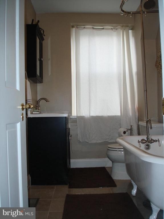 160 Levering Street - Photo 7
