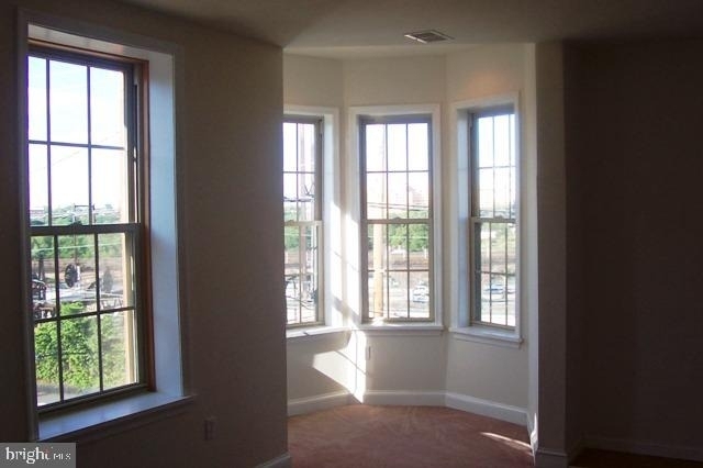 3100 Mount Vernon Street - Photo 2