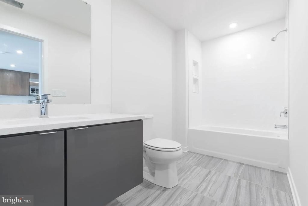 2501 Washington Avenue - Photo 9