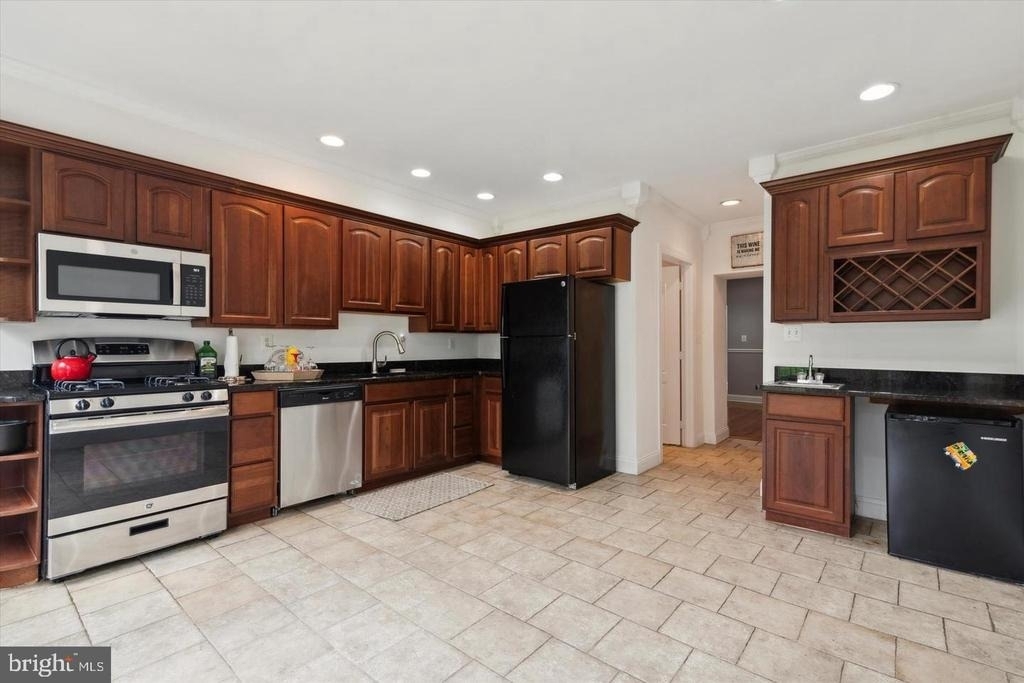 116 Dawson Street - Photo 3