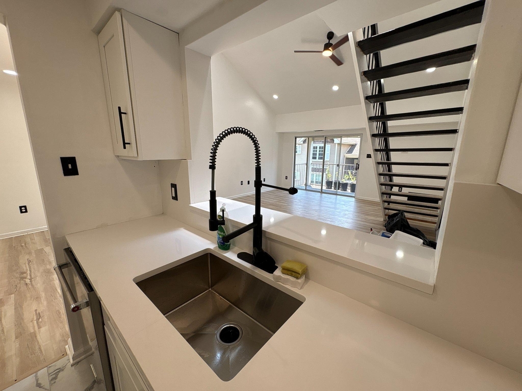72304 Delaire Landing Road - Photo 19