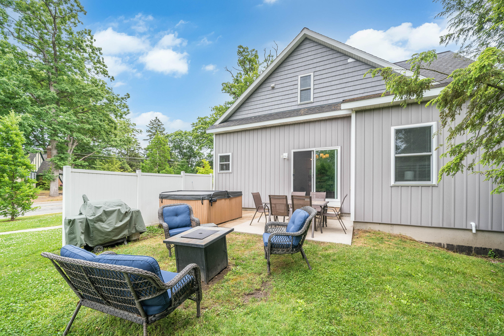 580 Mason Street - Photo 14