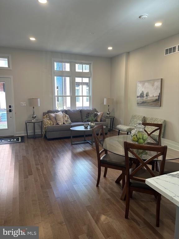 113 Thornton Street - Photo 10