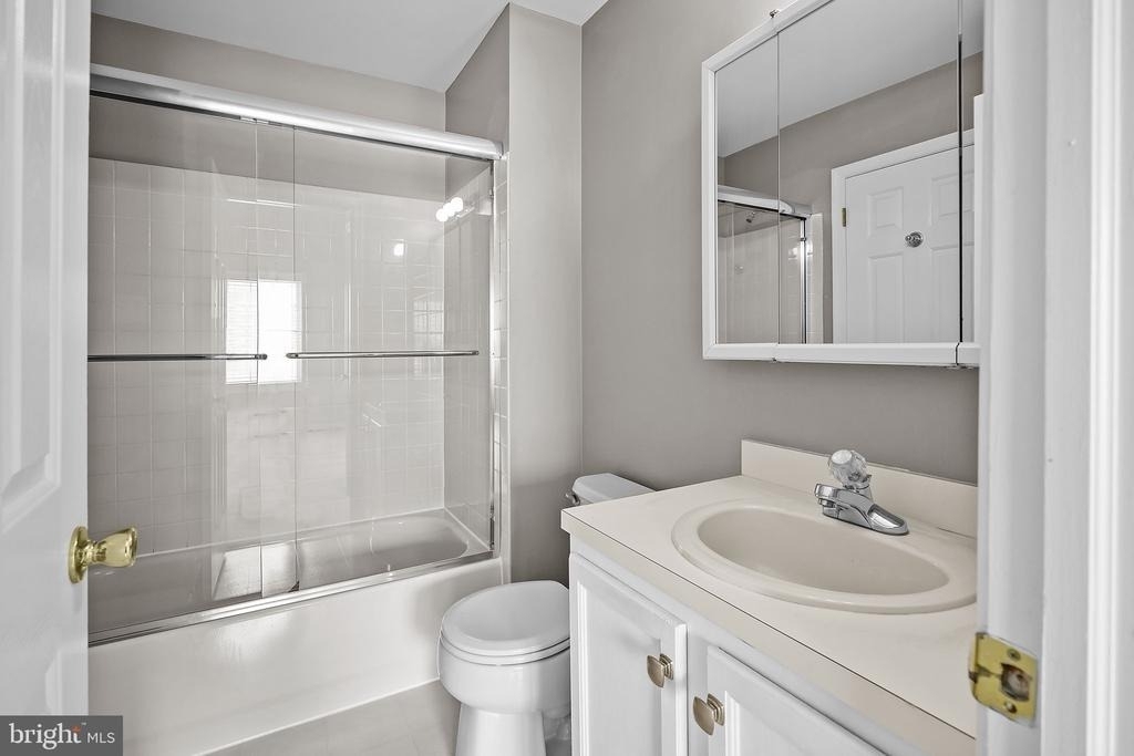 618 Songbird Court - Photo 16