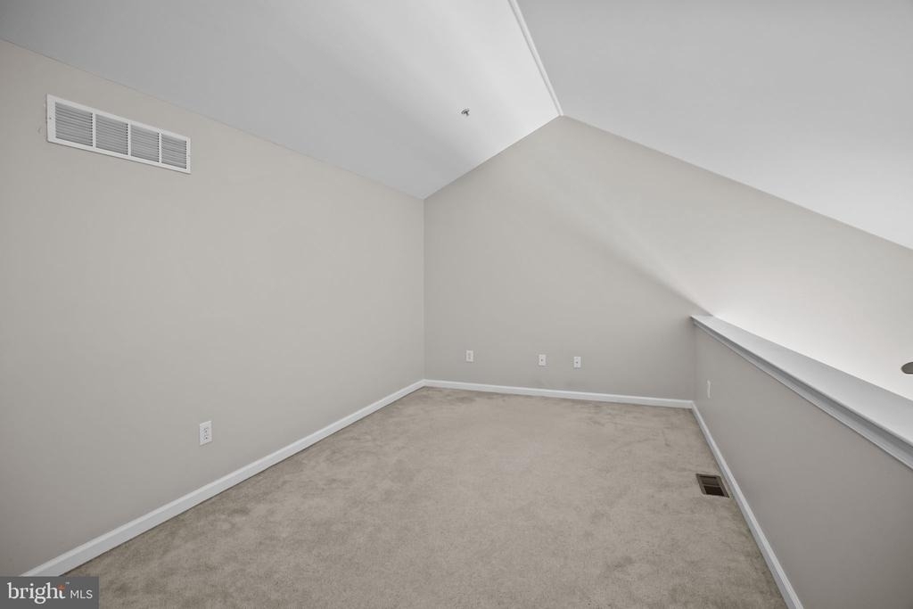 618 Songbird Court - Photo 13