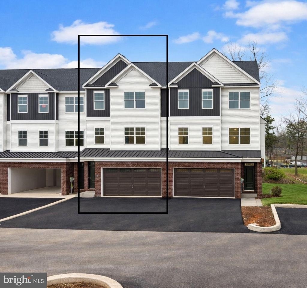 Lot 10 Butler Avenue - Photo 0
