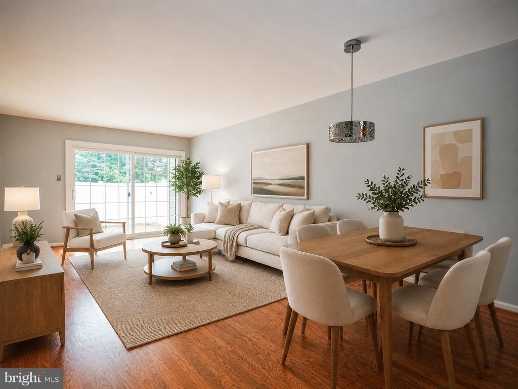 16012 Beacon Hill Drive - Photo 1