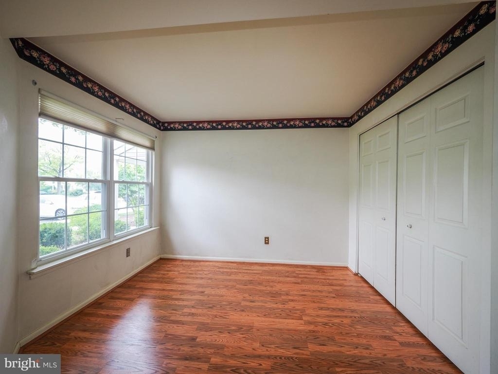 16012 Beacon Hill Drive - Photo 12