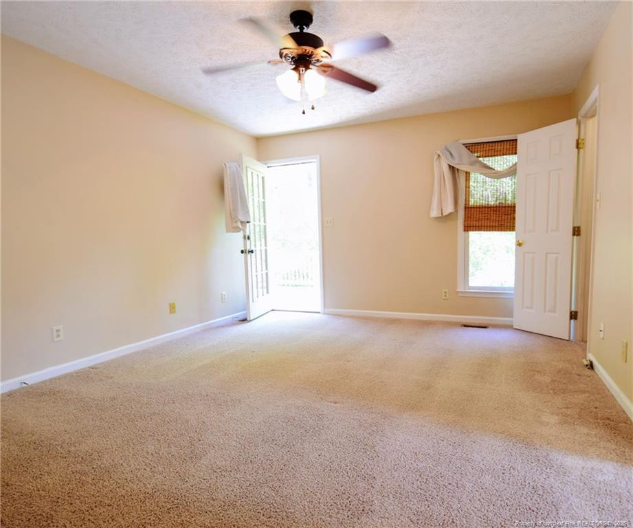 5050 Summer Ridge Road - Photo 16