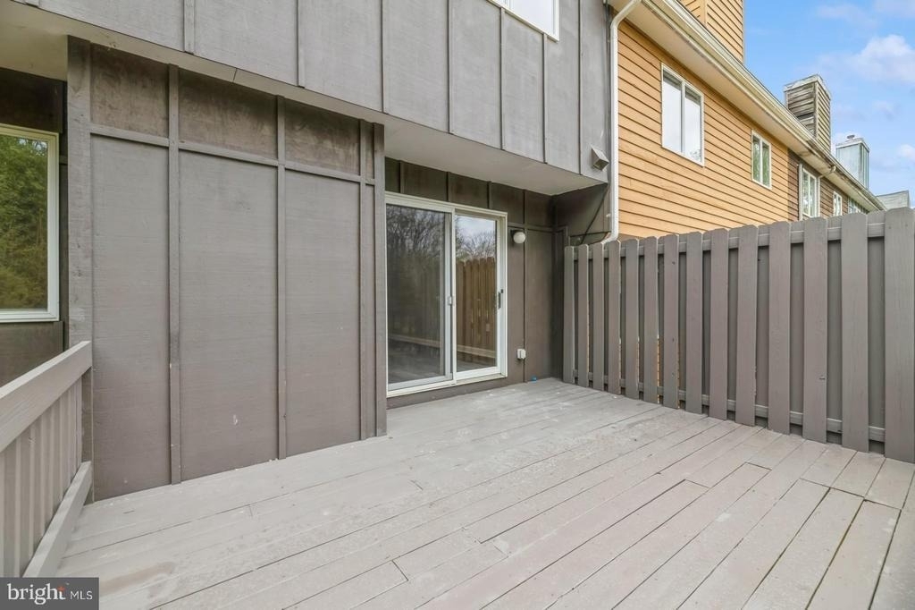 11 Astor Court - Photo 29