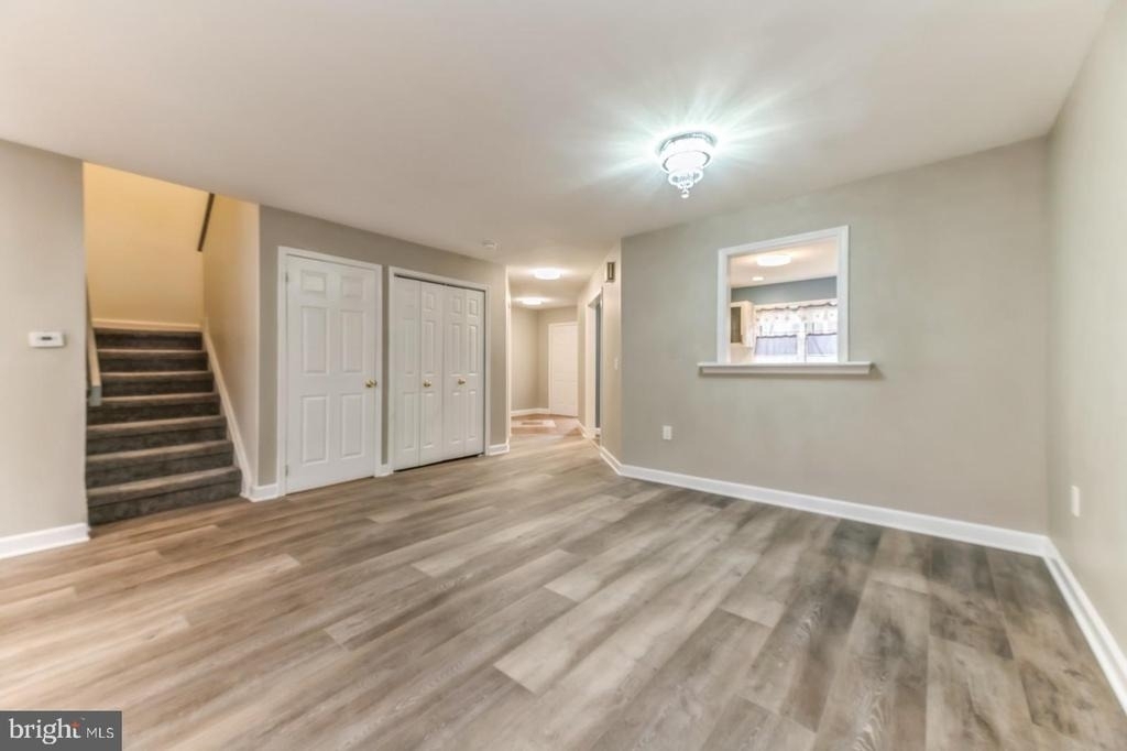 11 Astor Court - Photo 9