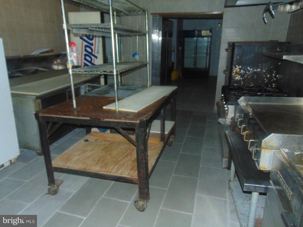 661 Grant Street - Photo 6