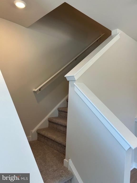 38 Barnes Way - Photo 3