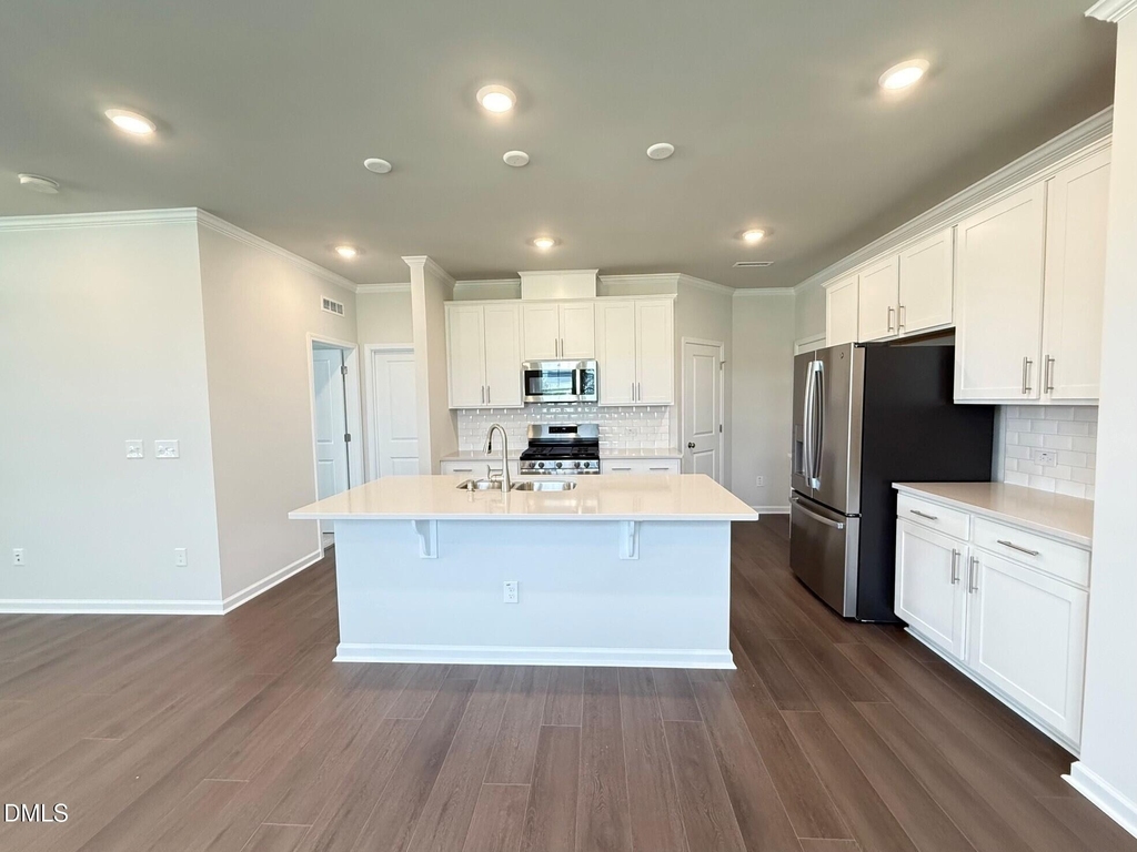 304 Marmalade Sky Lane - Photo 5
