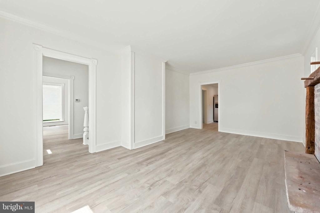 471 Elmwood Road - Photo 6