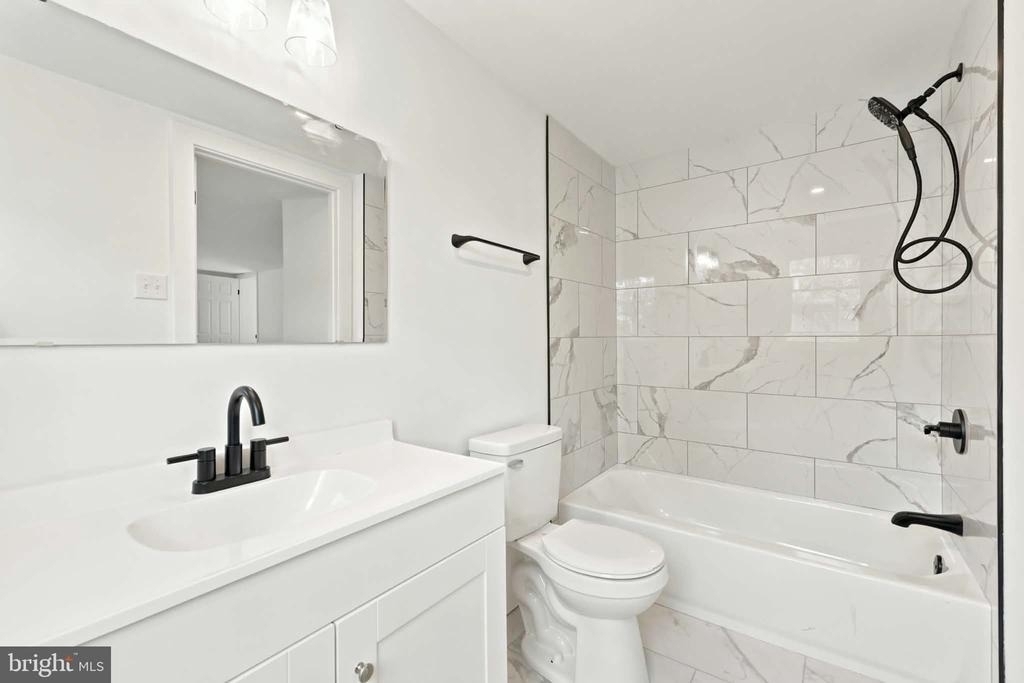471 Elmwood Road - Photo 14