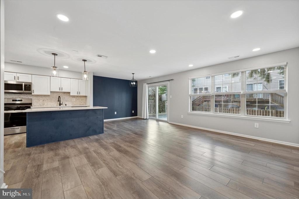 9 Meadow Lane - Photo 1