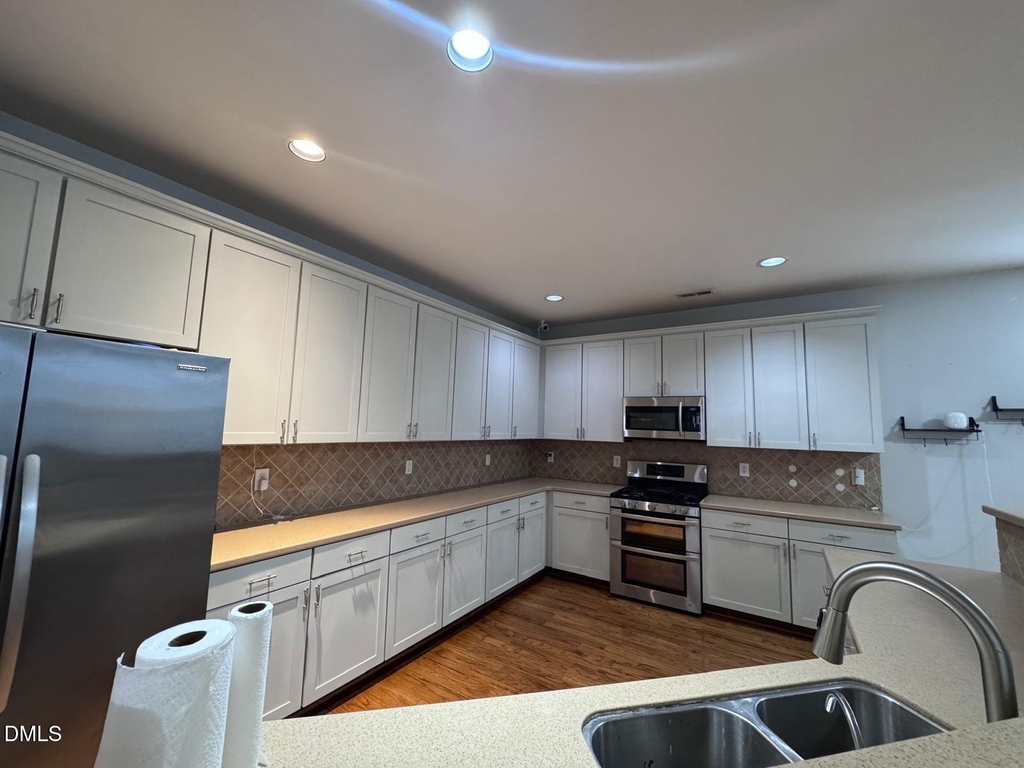 404 Byrams Ford Drive - Photo 14
