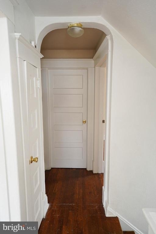 235 Newton Street - Photo 3