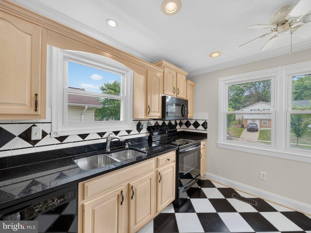 2903 Ivy Bridge Road - Photo 18
