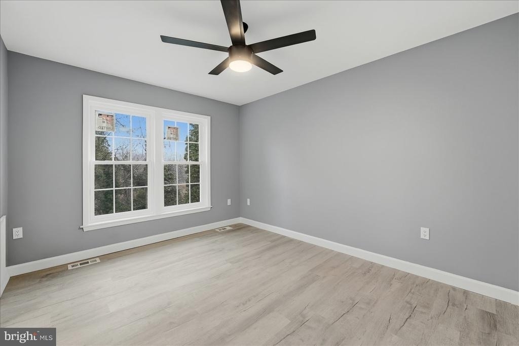 6915 Adel Street - Photo 56