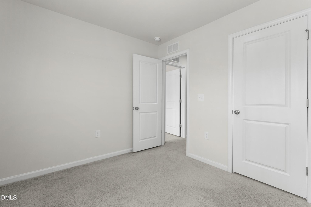 1009 Belloak Way - Photo 24