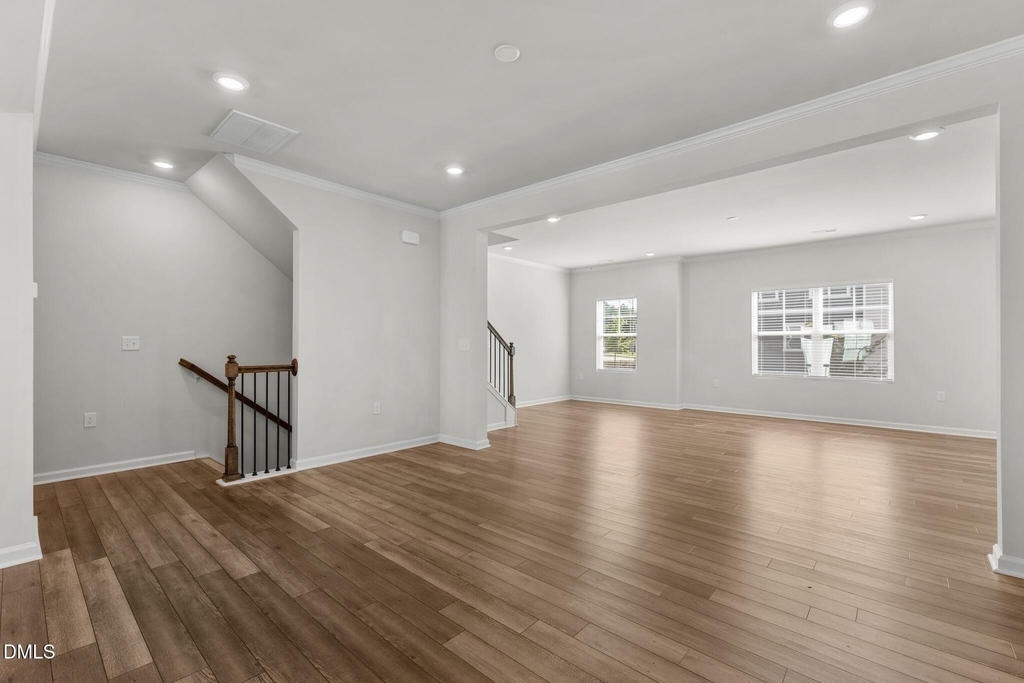 1009 Belloak Way - Photo 13