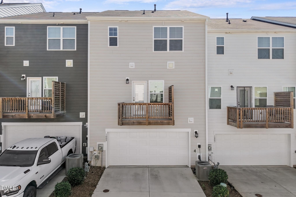 1009 Belloak Way - Photo 28