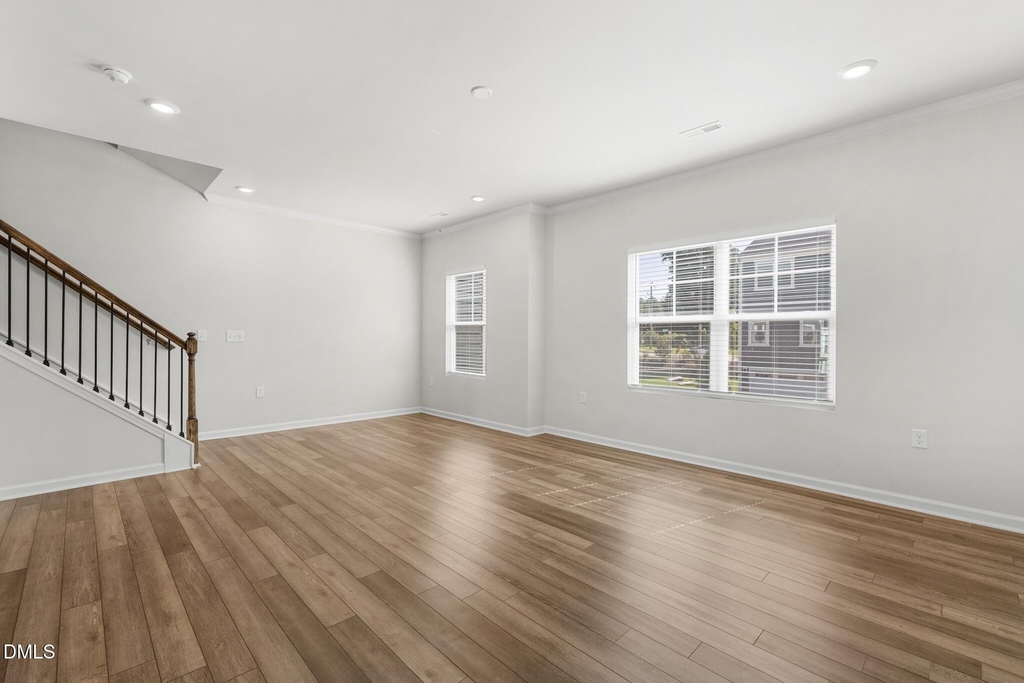 1009 Belloak Way - Photo 15