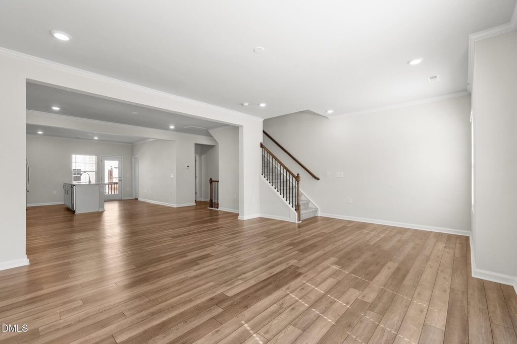 1009 Belloak Way - Photo 16